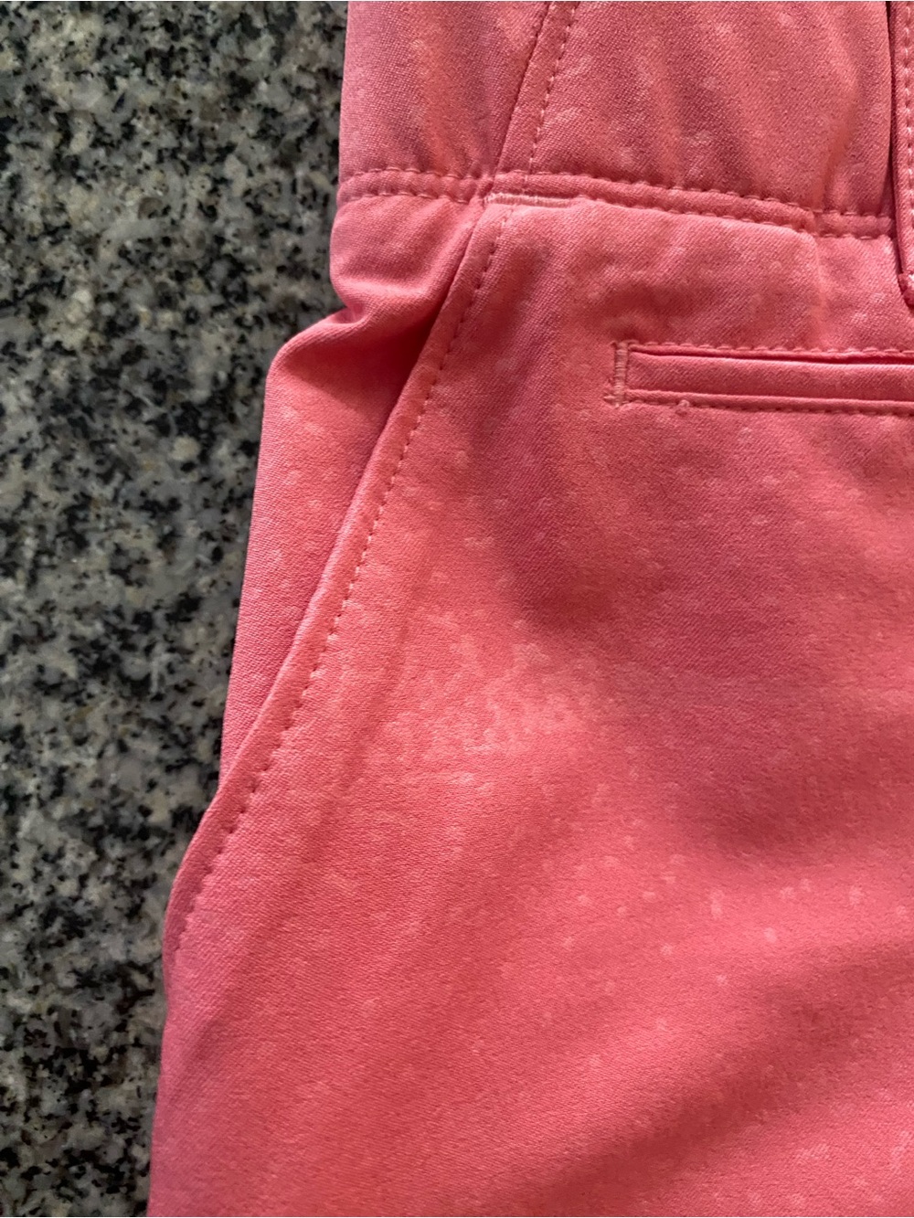 Under Armour NWOT Women’s Pink/Salmon Shorts Size 6 - Picture 6 of 10